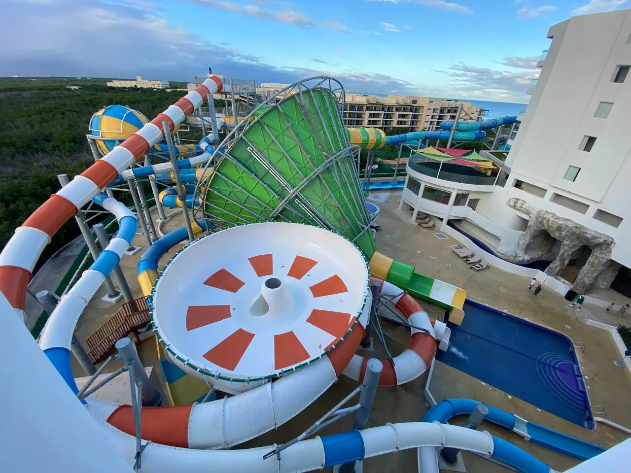 Royalton Splash